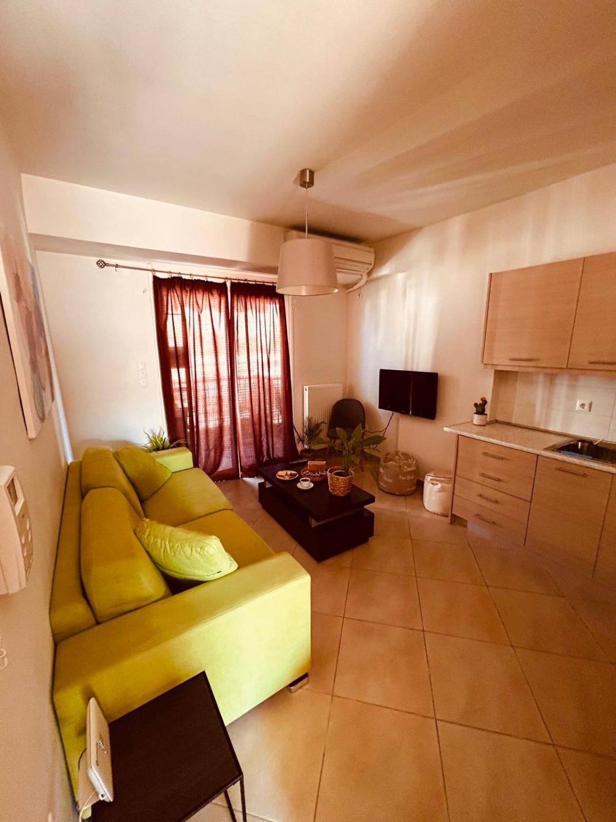 Central & Comfortable, With Acropolis View 雅典 外观 照片